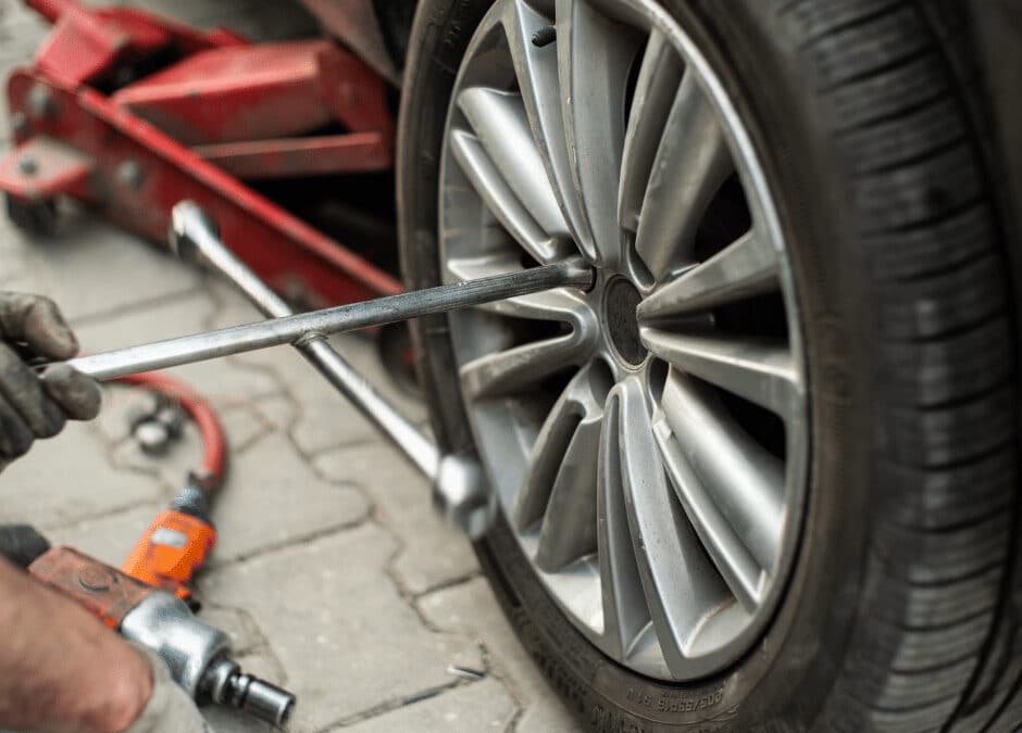 Flat Tire in Union City? Fast and Reliable Tire Change Services at Your Doorstep!